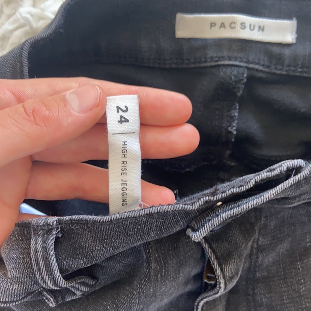 PACSUN black jeggings size 24 (barely worn) great condition - Picture 3 of 6